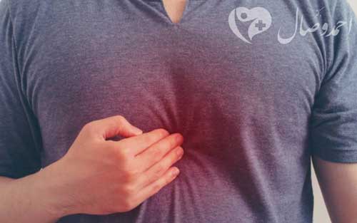 سوزش قفسه سینه: 8 دلیل اصلی و روش دمان